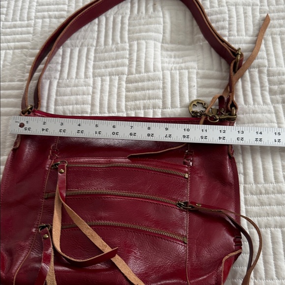 Lucky Brand Red Leather Shoulder/Crossbody Bag - Picture 8 of 12
